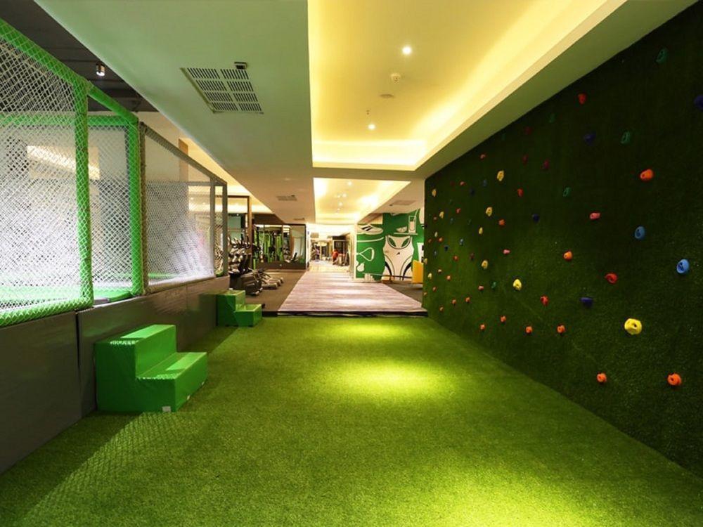 The Bazaar Hotel Бангкок Экстерьер фото